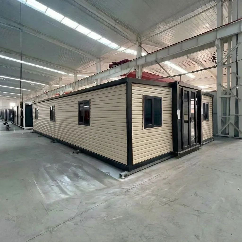 Expandable House – 73 m²