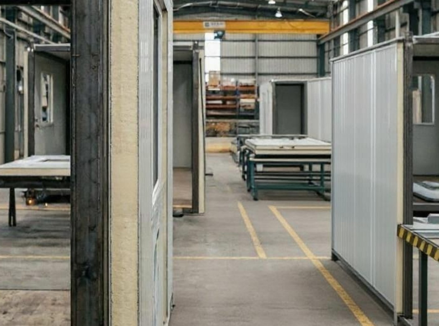 Production stage for modular solutions